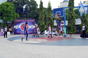 Peserta Antusias Ikuti Darmajaya League 2015 Peserta Antusias Ikuti Darmajaya League 2015