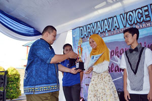Siswa SMA Fransiskus Jadi Juara Darmajaya Voice Festival Siswa SMA Fransiskus Jadi Juara Darmajaya Voice Festival