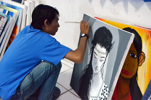 UKM Kombir Darmajaya Gelar Pameran Lukisan Fun Art 2015 UKM Kombir Darmajaya Gelar Pameran Lukisan Fun Art 2015