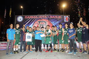 SMAN 14 dan SMKN 4 Bandar Lampung Raih Juara Darmajaya League 2015 SMAN 14 dan SMKN 4 Bandar Lampung Raih Juara Darmajaya League 2015