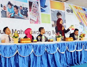 Ories Darmajaya 2015 Bentuk Mahasiswa Berkarakter, dan Berjiwa Technopreneur Ories Darmajaya 2015 Bentuk Mahasiswa Berkarakter, dan Berjiwa Technopreneur