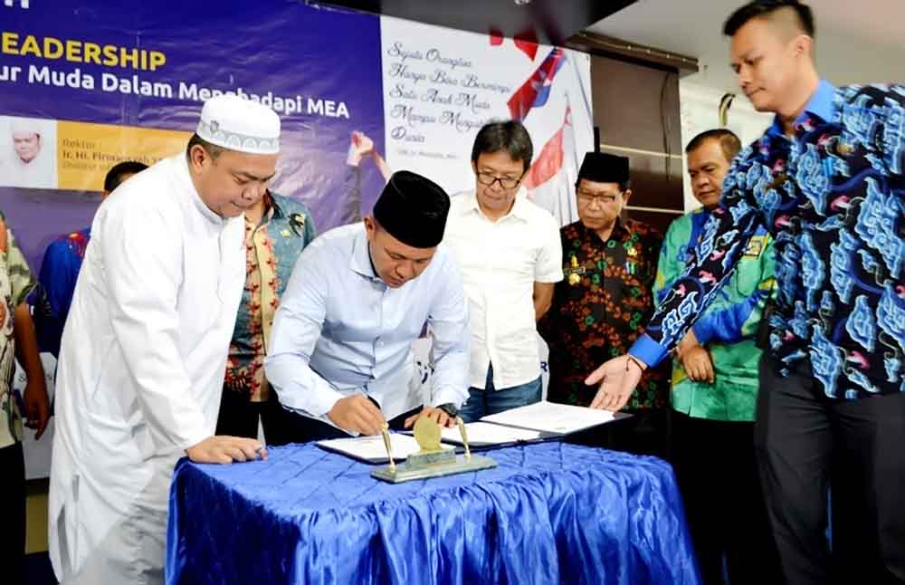 Wujudkan SiKam Smart Nitizen Lampung Tengah, Mustafa Gandeng Darmajaya Wujudkan SiKam Smart Nitizen Lampung Tengah, Mustafa Gandeng Darmajaya