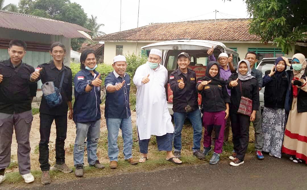 Mahasiswa IIB Darmajaya Peduli Korban Tsunami Lampung Mahasiswa IIB Darmajaya Peduli Korban Tsunami Lampung