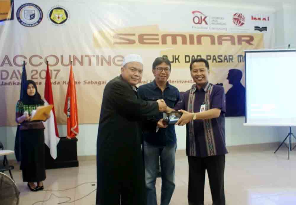 Sikapi Uang Dengan Bijak, Cerdas Kelola Masa Depan Sejahtera Sikapi Uang Dengan Bijak, Cerdas Kelola Masa Depan Sejahtera