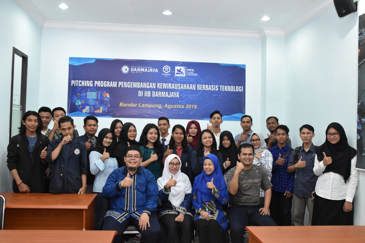 Puluhan Ide Bisnis Mahasiswa IBI Darmajaya, Rebutkan Lima Terbaik Pendanaan PPK Berbasis Teknologi Ristekdikti Puluhan Ide Bisnis Mahasiswa IBI Darmajaya, Rebutkan Lima Terbaik Pendanaan PPK Berbasis Teknologi Ristekdikti