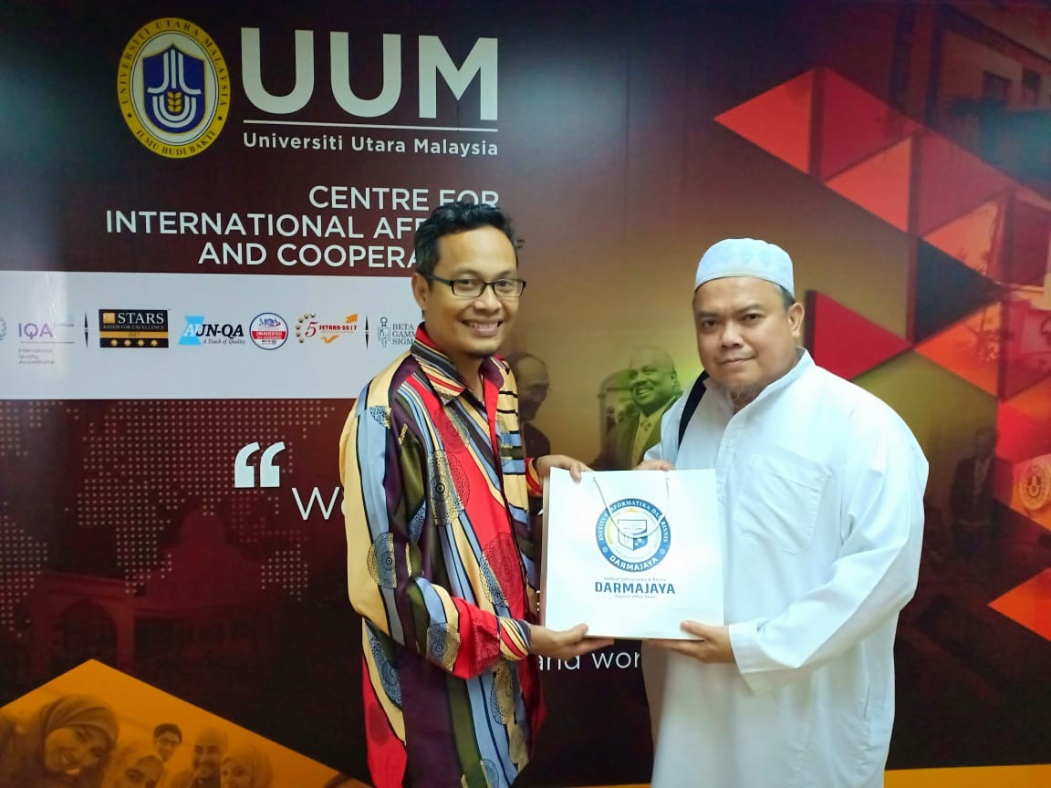Wakili LLDikti Wilayah 2, IIB Darmajaya Masuk Nominasi AKD 2021 Wakili LLDikti Wilayah 2, IIB Darmajaya Masuk Nominasi AKD 2021