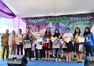Siswi SMA Negeri 2 Bandar Lampung Juarai Darmajaya Voice Festival Siswi SMA Negeri 2 Bandar Lampung Juarai Darmajaya Voice Festival