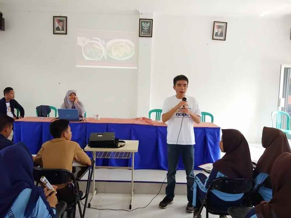 Peserta Magang Internasional Darmajaya Kenalkan Internasionalisasi Dikalangan Pelajar Peserta Magang Internasional Darmajaya Kenalkan Internasionalisasi Dikalangan Pelajar