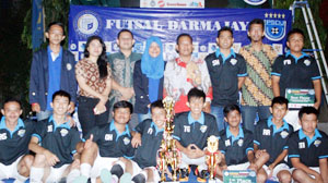 SMAN 7 PERTAHANKAN JUARA DARMAJAYA STUDENT FUTSAL TOURNAMEN SMAN 7 PERTAHANKAN JUARA DARMAJAYA STUDENT FUTSAL TOURNAMEN