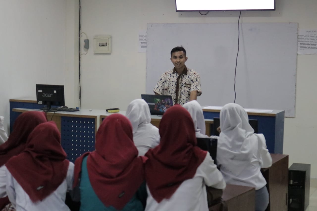 IIB Darmajaya Tingkatkan Kompetensi Siswa Prakerin IIB Darmajaya Tingkatkan Kompetensi Siswa Prakerin