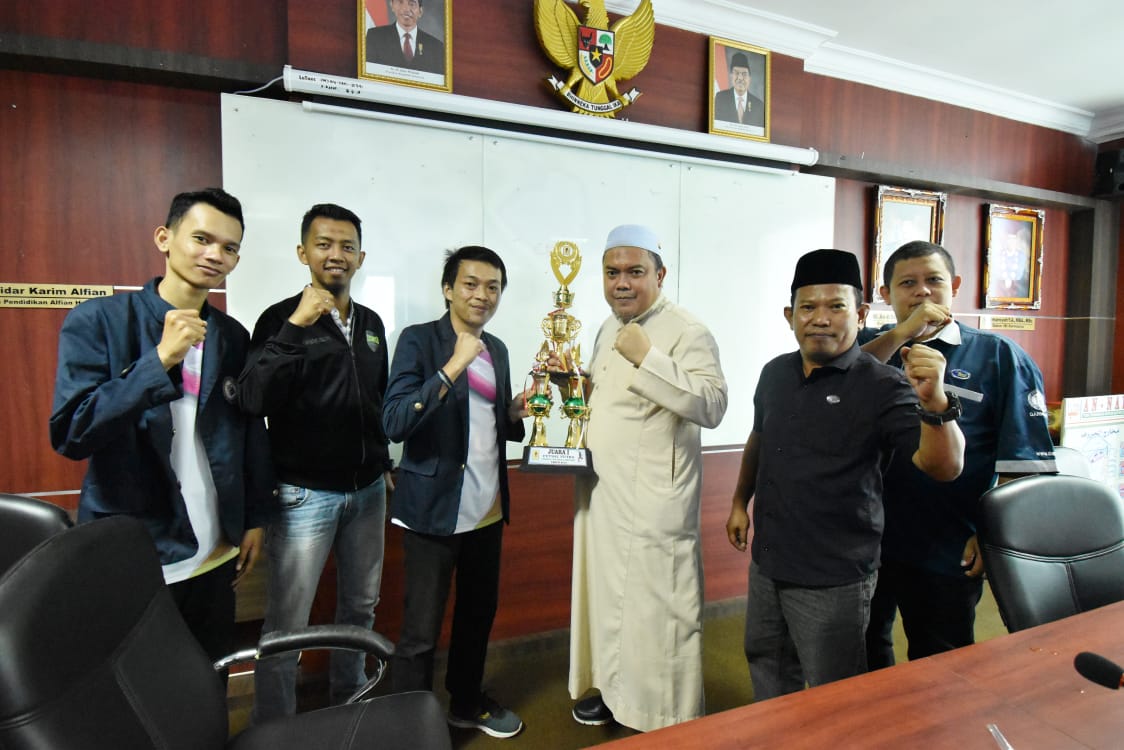 Tim Futsal IIB Darmajaya Targetkan Juara dalam Pomnas Tim Futsal IIB Darmajaya Targetkan Juara dalam Pomnas