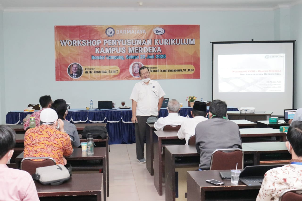 Penyusunan Kurikulum Kampus Merdeka IIB Darmajaya: Mahasiswa Bebas Memilih Penyusunan Kurikulum Kampus Merdeka IIB Darmajaya: Mahasiswa Bebas Memilih