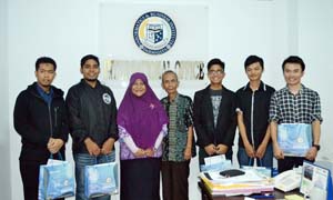 Mohammad Firdaus “Kuliah di IBI Damajaya Menyenangkan” Mohammad Firdaus “Kuliah di IBI Damajaya Menyenangkan”