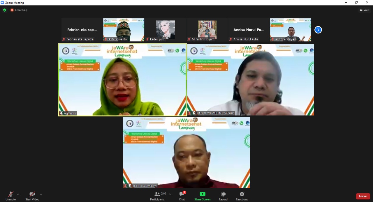 Prodi SI IIB Darmajaya Gelar Workshop Aman dalam Pemanfaatan Produk Sistem Informasi di Era Transformasi Digital Prodi SI IIB Darmajaya Gelar Workshop Aman dalam Pemanfaatan Produk Sistem Informasi di Era Transformasi Digital