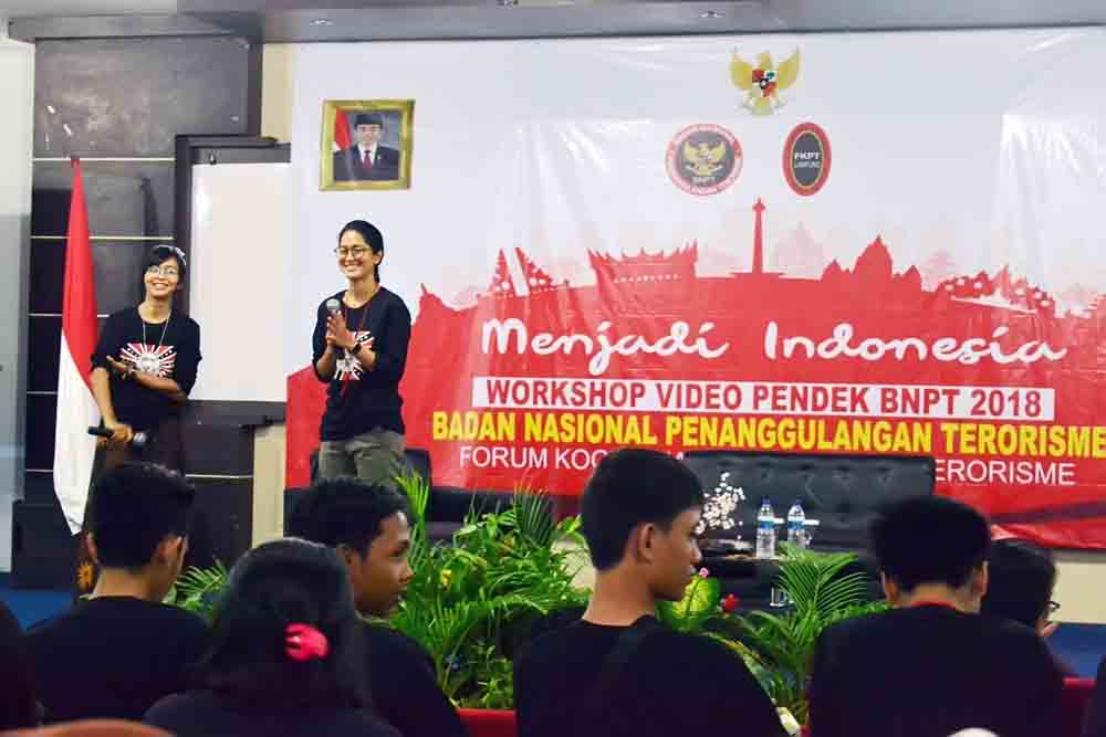 Workshop Video Pendek BNPT “Menjadi Indonesia” di Kampus IIB Darmajaya Workshop Video Pendek BNPT “Menjadi Indonesia” di Kampus IIB Darmajaya