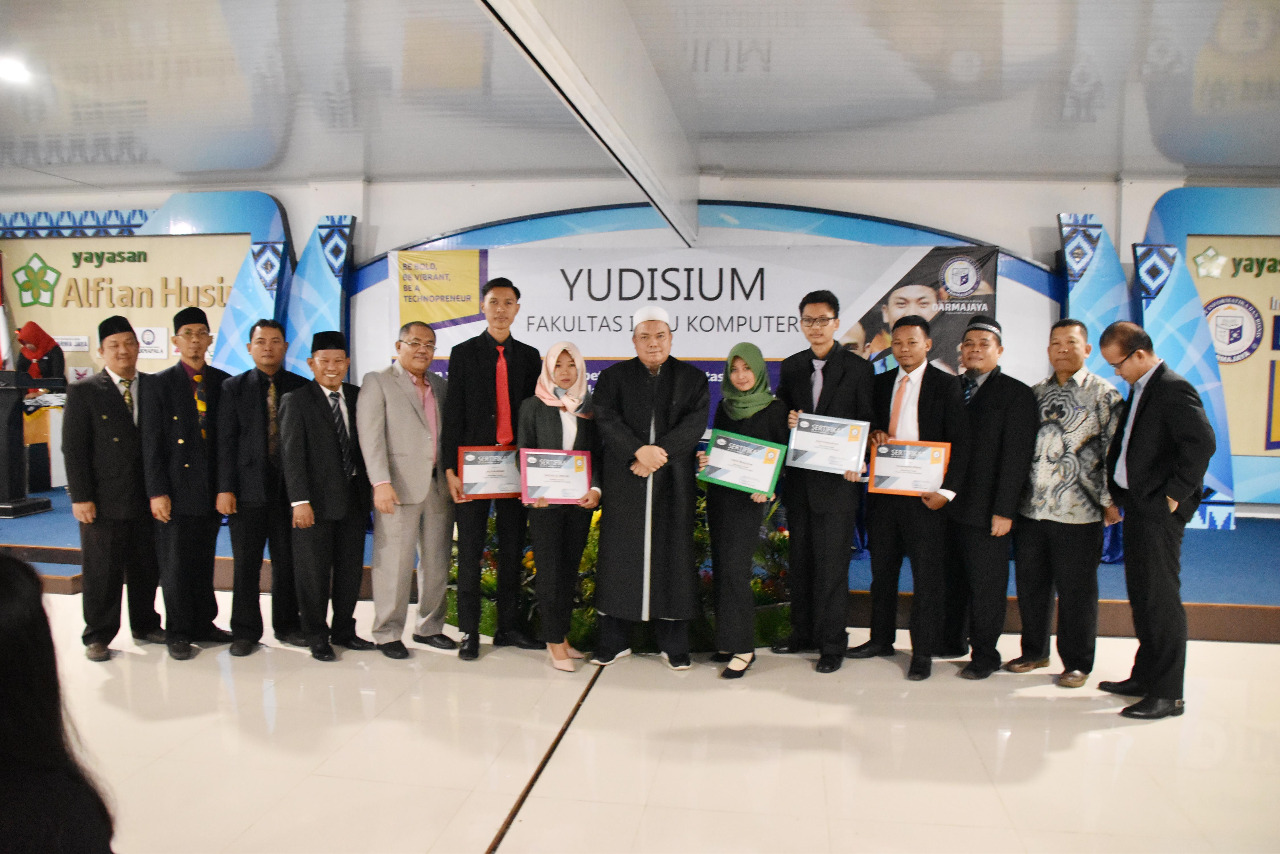 Yudisium Fakultas Ilmu Komputer Kampus Biru, ini Kata Rektor Darmajaya Yudisium Fakultas Ilmu Komputer Kampus Biru, ini Kata Rektor Darmajaya