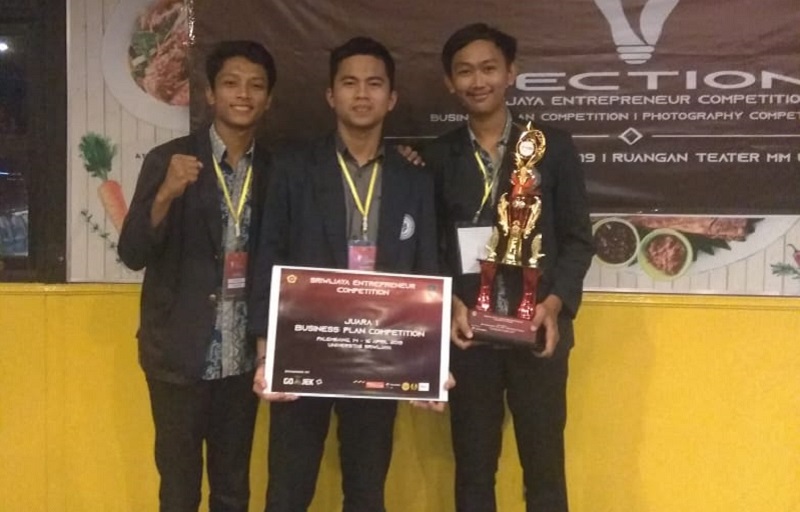Kalahkan Perguruan Tinggi Ternama di Indonesia, Mahasiswa Darmajaya Juara Business Plan SECTION 2019 Kalahkan Perguruan Tinggi Ternama di Indonesia, Mahasiswa Darmajaya Juara Business Plan SECTION 2019