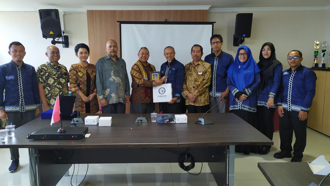 IIB Darmajaya – Universitas Pamulang Gelar FGD dan Jalin Kerjasama IIB Darmajaya – Universitas Pamulang Gelar FGD dan Jalin Kerjasama