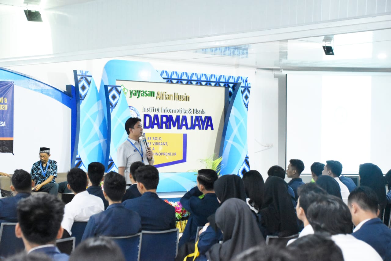 Ratusan Mahasiswa IIB Darmajaya Jalani Pembekalan Sebelum ke Desa dan Perusahaan Ratusan Mahasiswa IIB Darmajaya Jalani Pembekalan Sebelum ke Desa dan Perusahaan