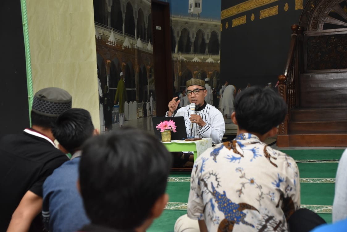 UKM As Salam IIB Darmajaya Belajar Tata Cara Urus Jenazah UKM As Salam IIB Darmajaya Belajar Tata Cara Urus Jenazah