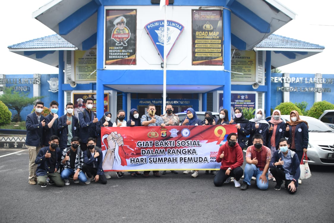 Peringati Sumpah Pemuda, Ditlantas Polda Lampung Ajak Mahasiswa IIB Darmajaya Berbagi kepada Sesama Peringati Sumpah Pemuda, Ditlantas Polda Lampung Ajak Mahasiswa IIB Darmajaya Berbagi kepada Sesama