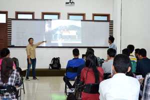 KEMBANGKAN KEMAMPUAN SOFTSKILL MAHASISWA MELALUI PROGRAM MINAT BAKAT DARMAJAYA KEMBANGKAN KEMAMPUAN SOFTSKILL MAHASISWA MELALUI PROGRAM MINAT BAKAT DARMAJAYA