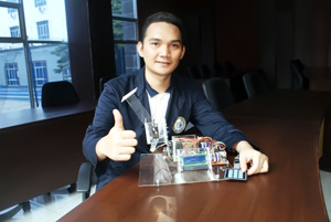 MAKSIMALKAN PENYERAPAN ENERGI, MAHASISWA DJ CIPTAKAN PANEL SURYA DINAMIS MAKSIMALKAN PENYERAPAN ENERGI, MAHASISWA DJ CIPTAKAN PANEL SURYA DINAMIS