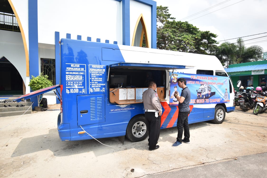 Perdana, SIM Keliling Goes to Campus Sambangi IIB Darmajaya Perdana, SIM Keliling Goes to Campus Sambangi IIB Darmajaya