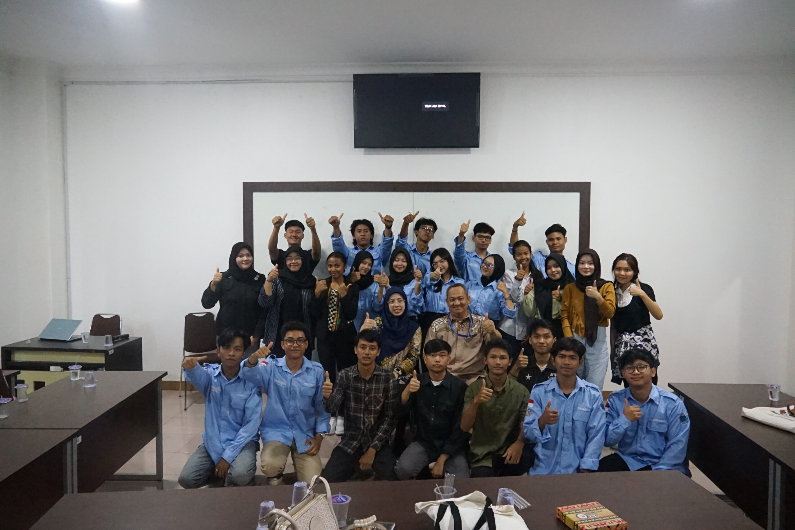 Mahasiswa Asing Serbu IIB Darmajaya! Temukan Kejutan di Trial Class Prodi Sains Data Mahasiswa Asing Serbu IIB Darmajaya! Temukan Kejutan di Trial Class Prodi Sains Data