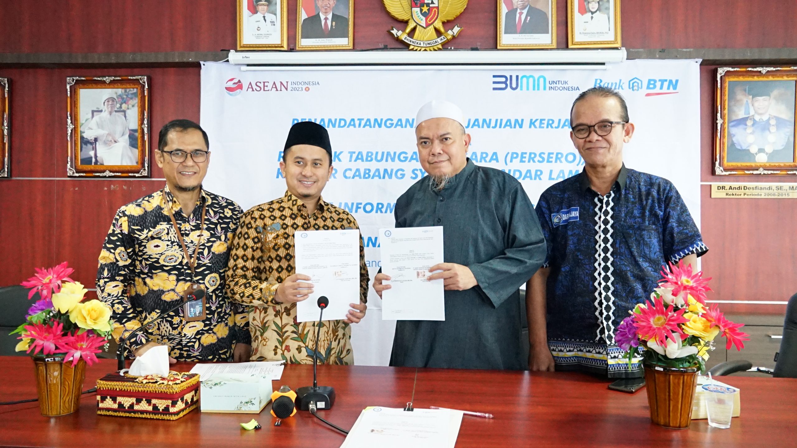 Jalin Kerja Sama, IIB Darmajaya–Bank BTN Syariah Cabang Bandar Lampung Tandatangani Perjanjian Layanan Perbankan Jalin Kerja Sama, IIB Darmajaya–Bank BTN Syariah Cabang Bandar Lampung Tandatangani Perjanjian Layanan Perbankan