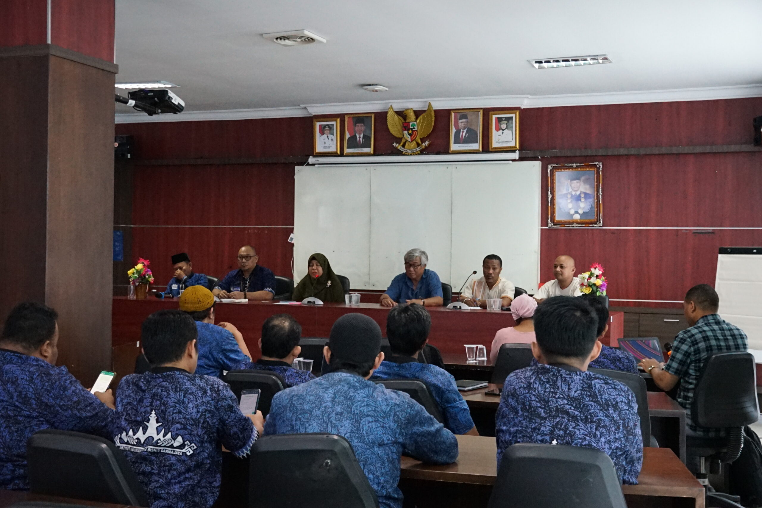 Studi Banding Tentang Pendidikan, Direktorat SDM Kementerian Pendidikan Nasional Madagaskar Kunjungan ke IIB Darmajaya Studi Banding Tentang Pendidikan, Direktorat SDM Kementerian Pendidikan Nasional Madagaskar Kunjungan ke IIB Darmajaya