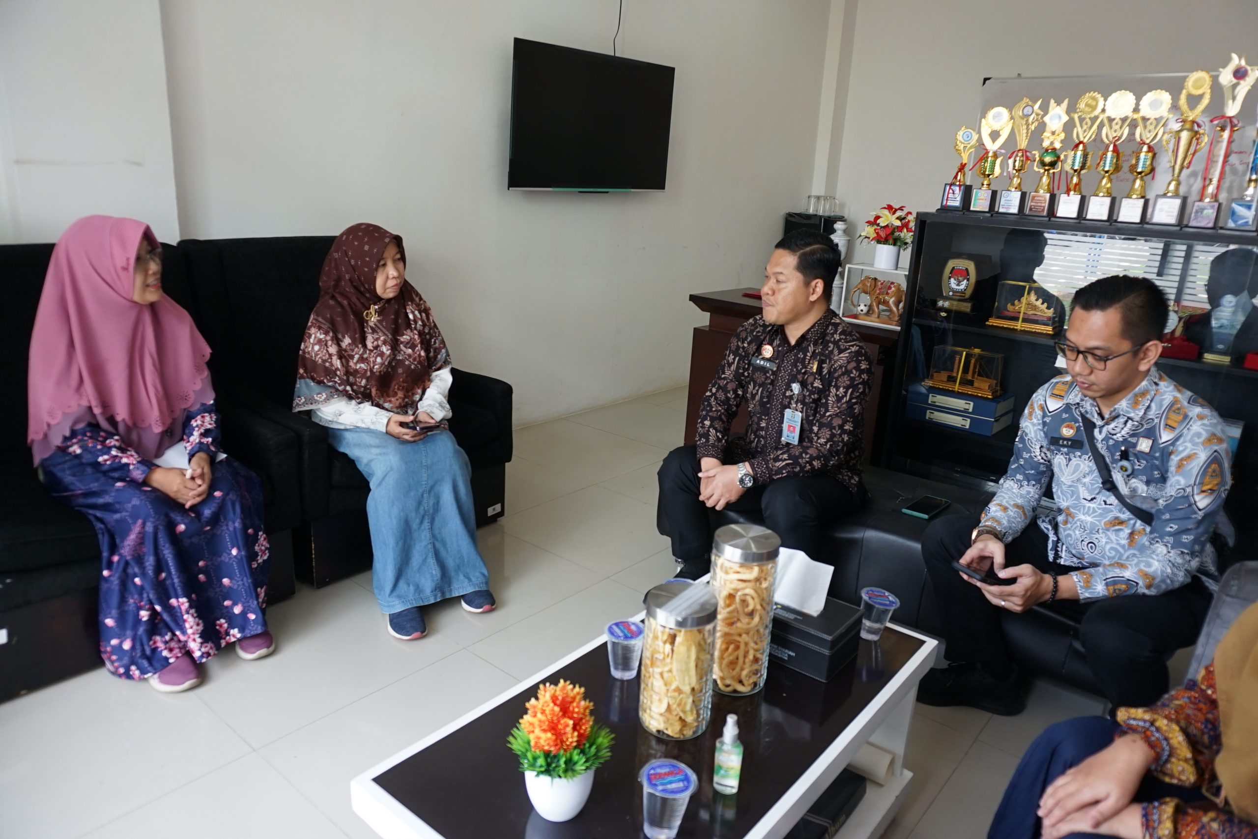 Kunjungan ke IIB Darmajaya, HKI Kemenkumham Lampung akan Jalin Kerjasama Kunjungan ke IIB Darmajaya, HKI Kemenkumham Lampung akan Jalin Kerjasama