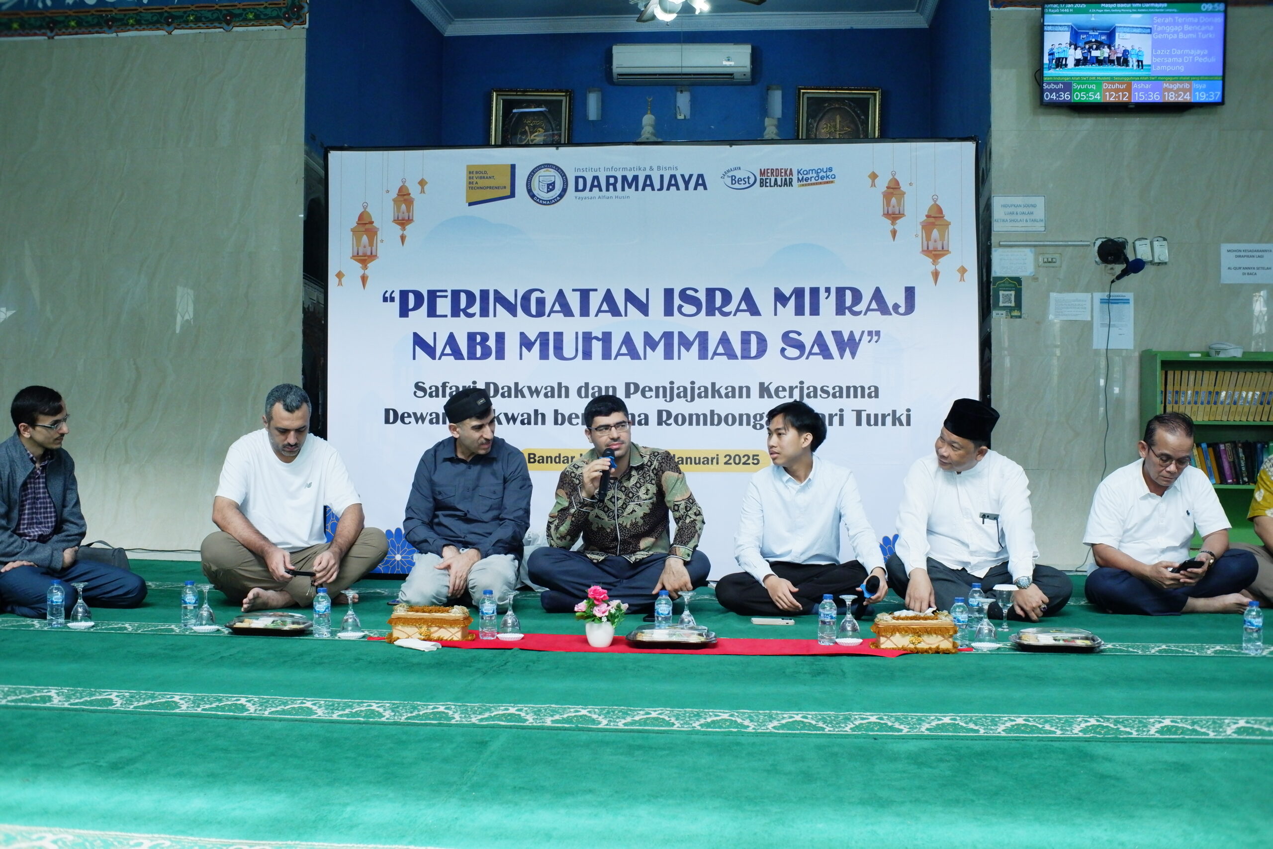 Kajian Delegasi Turki di IIB Darmajaya: Pentingnya Berbagi Ilmu, Infak, dan Solidaritas untuk Palestina Kajian Delegasi Turki di IIB Darmajaya: Pentingnya Berbagi Ilmu, Infak, dan Solidaritas untuk Palestina