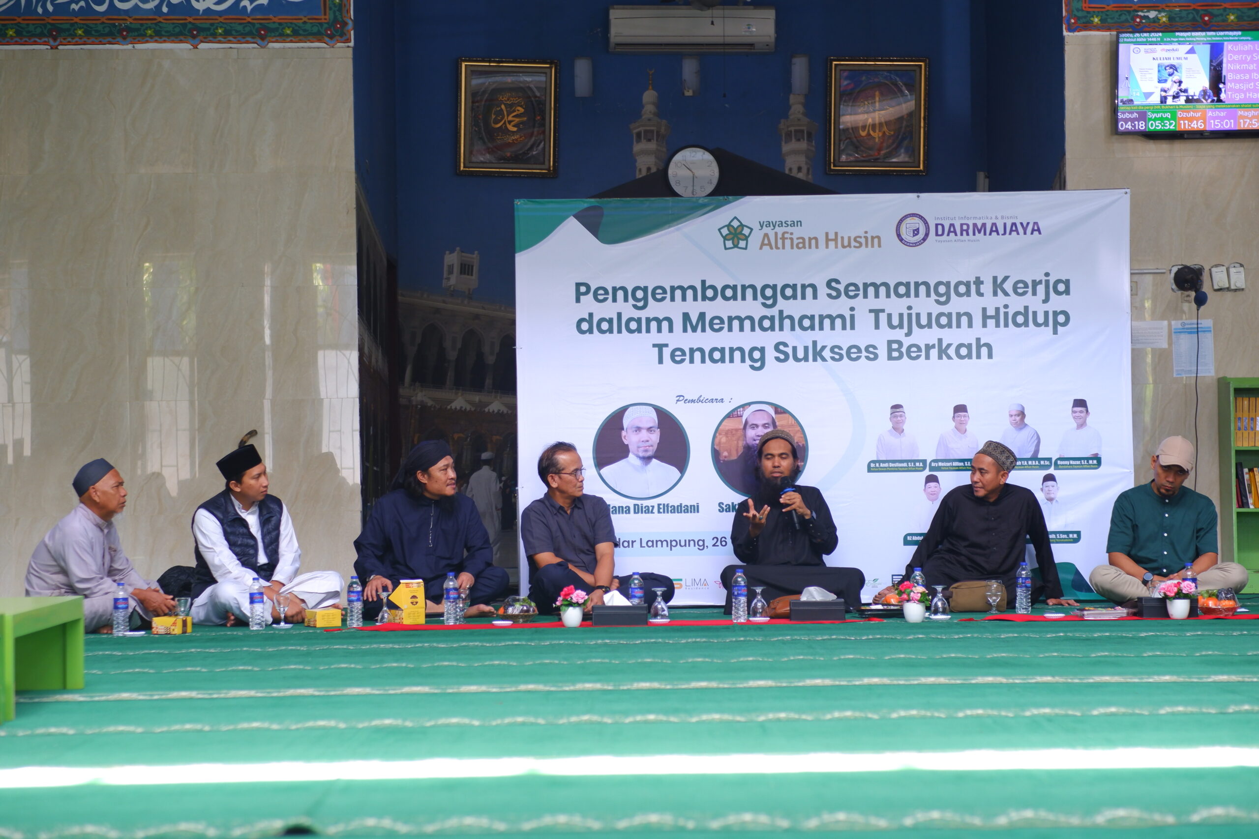 Sakti Eks Sheila on 7 Sharing Kisah Hijrah di IIB Darmajaya Sakti Eks Sheila on 7 Sharing Kisah Hijrah di IIB Darmajaya