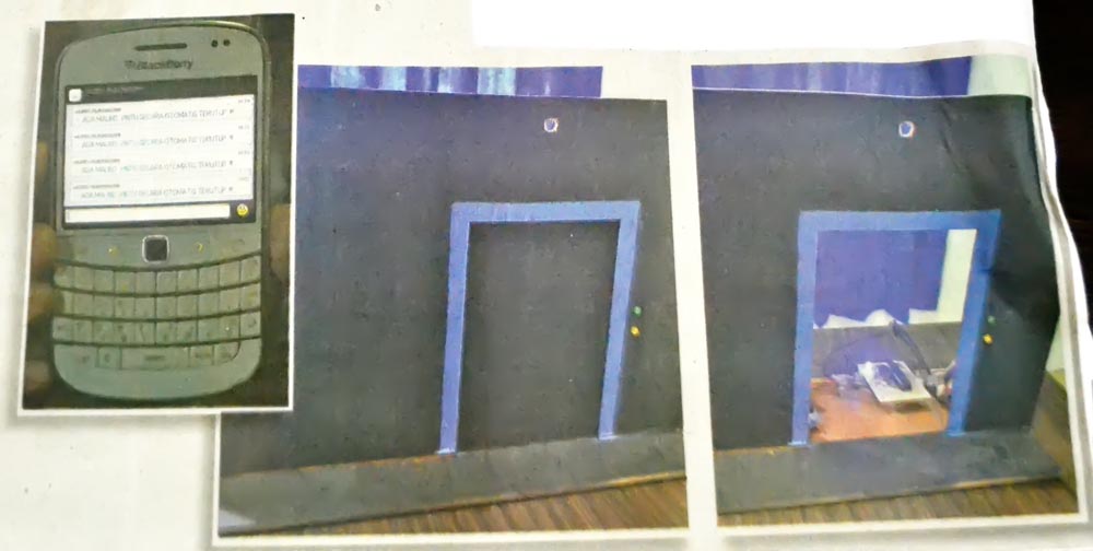 Tangkap Maling Melalui Pintu Otomatis Karya Novan Tangkap Maling Melalui Pintu Otomatis Karya Novan