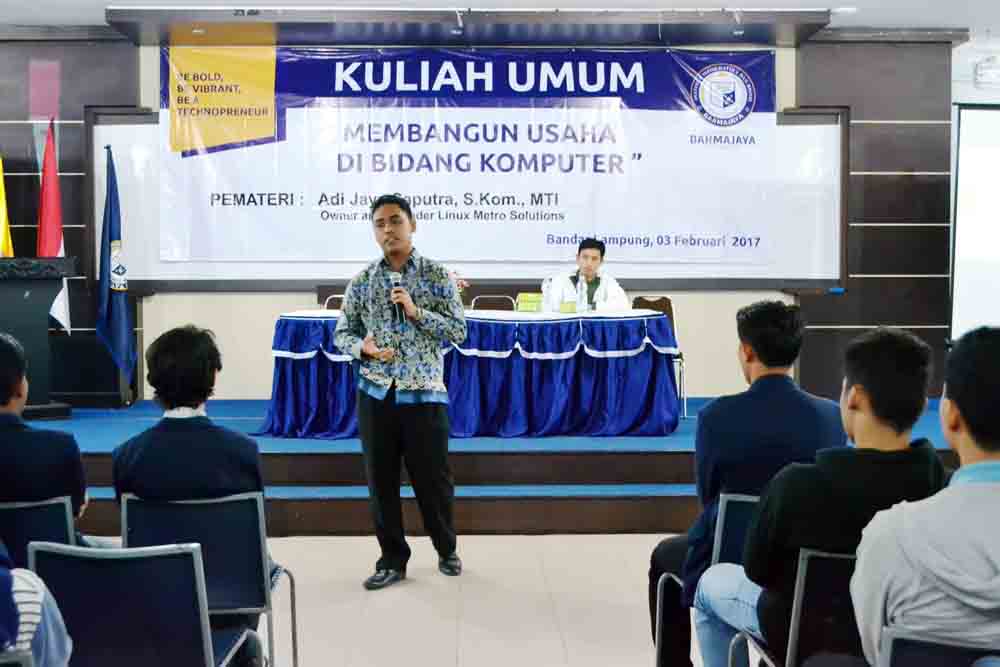 Mahasiswa Darmajaya Belajar Bangun Usaha Dibidang Komputer Mahasiswa Darmajaya Belajar Bangun Usaha Dibidang Komputer