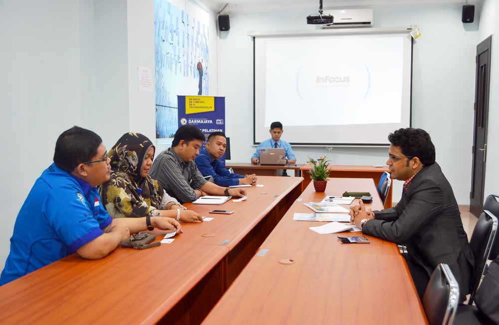 NIIT Limited India Jajaki Kerjasama Dengan Darmajaya NIIT Limited India Jajaki Kerjasama Dengan Darmajaya