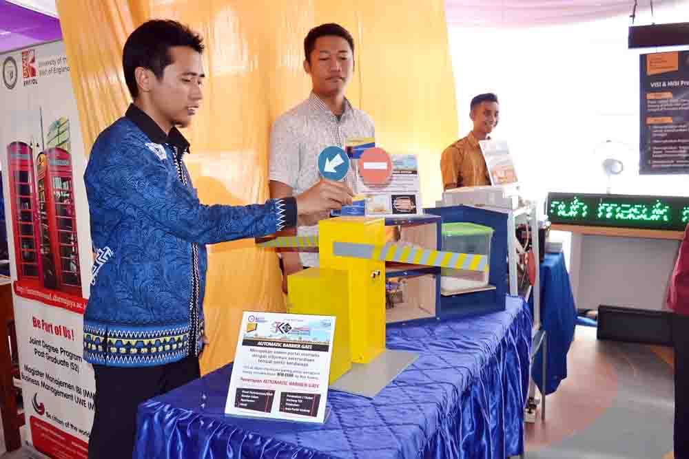 Mahasiswa Darmajaya Rancang Sistem Portal Otomatis Mahasiswa Darmajaya Rancang Sistem Portal Otomatis