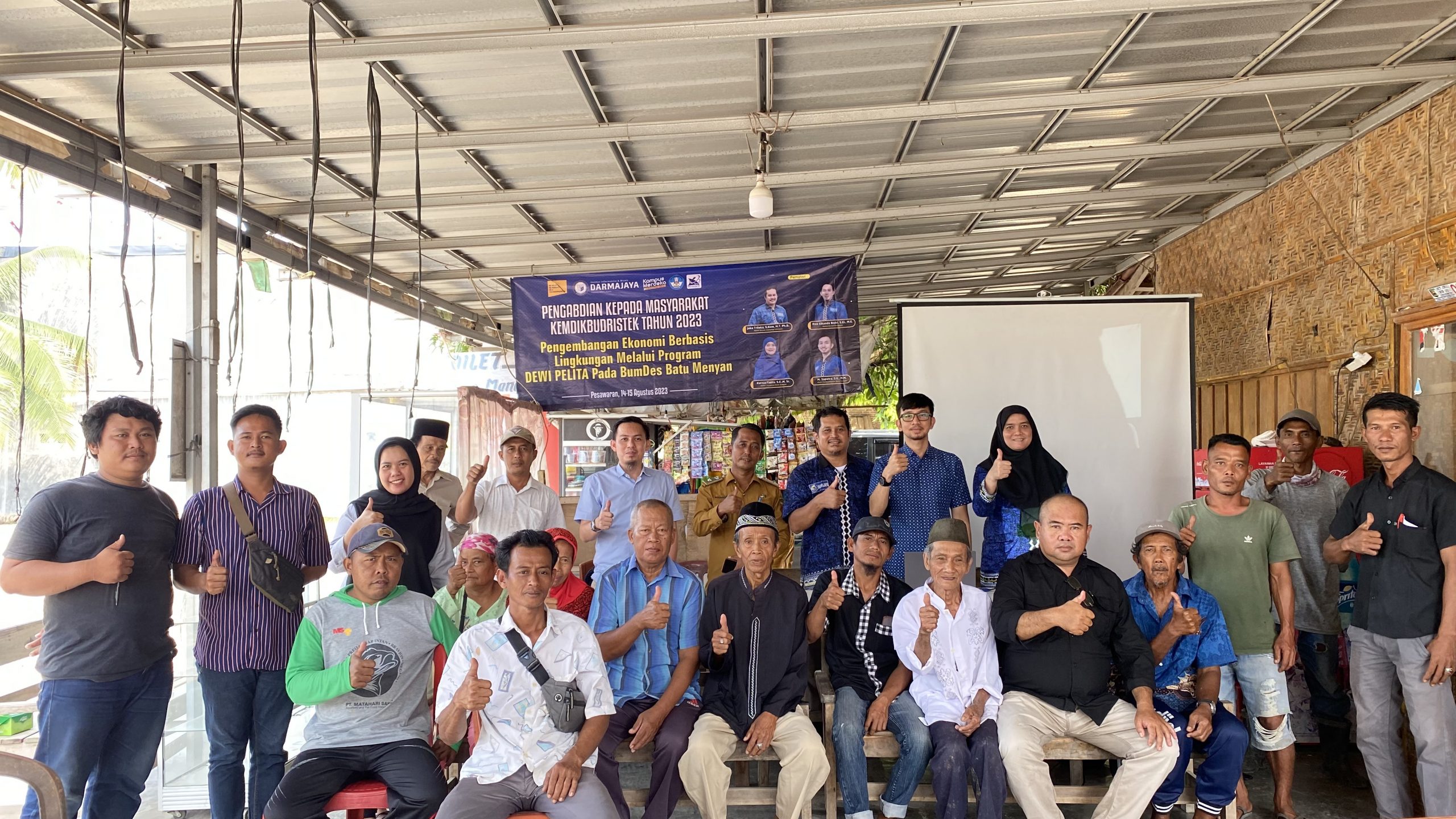 Membangun Desa Wisata, Dosen IIB Darmajaya Gelar Pelatihan dan Pendirian Bank Sampah di Batumenyan Membangun Desa Wisata, Dosen IIB Darmajaya Gelar Pelatihan dan Pendirian Bank Sampah di Batumenyan