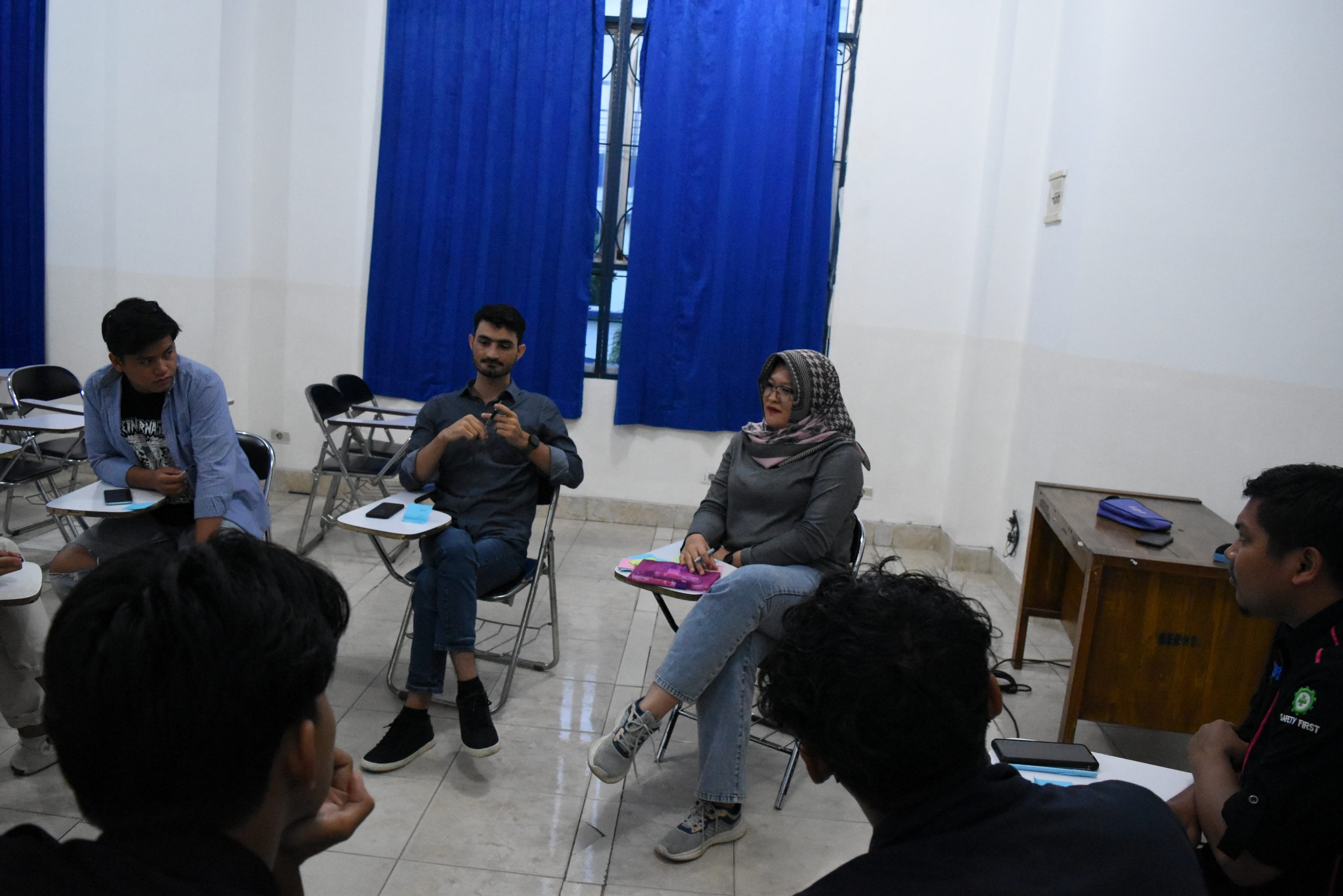 Mahasiswa Asing IIB Darmajaya Sapa Mahasiswa Prodi Teknik Informatika dalam Kelas Bahasa Inggris Mahasiswa Asing IIB Darmajaya Sapa Mahasiswa Prodi Teknik Informatika dalam Kelas Bahasa Inggris