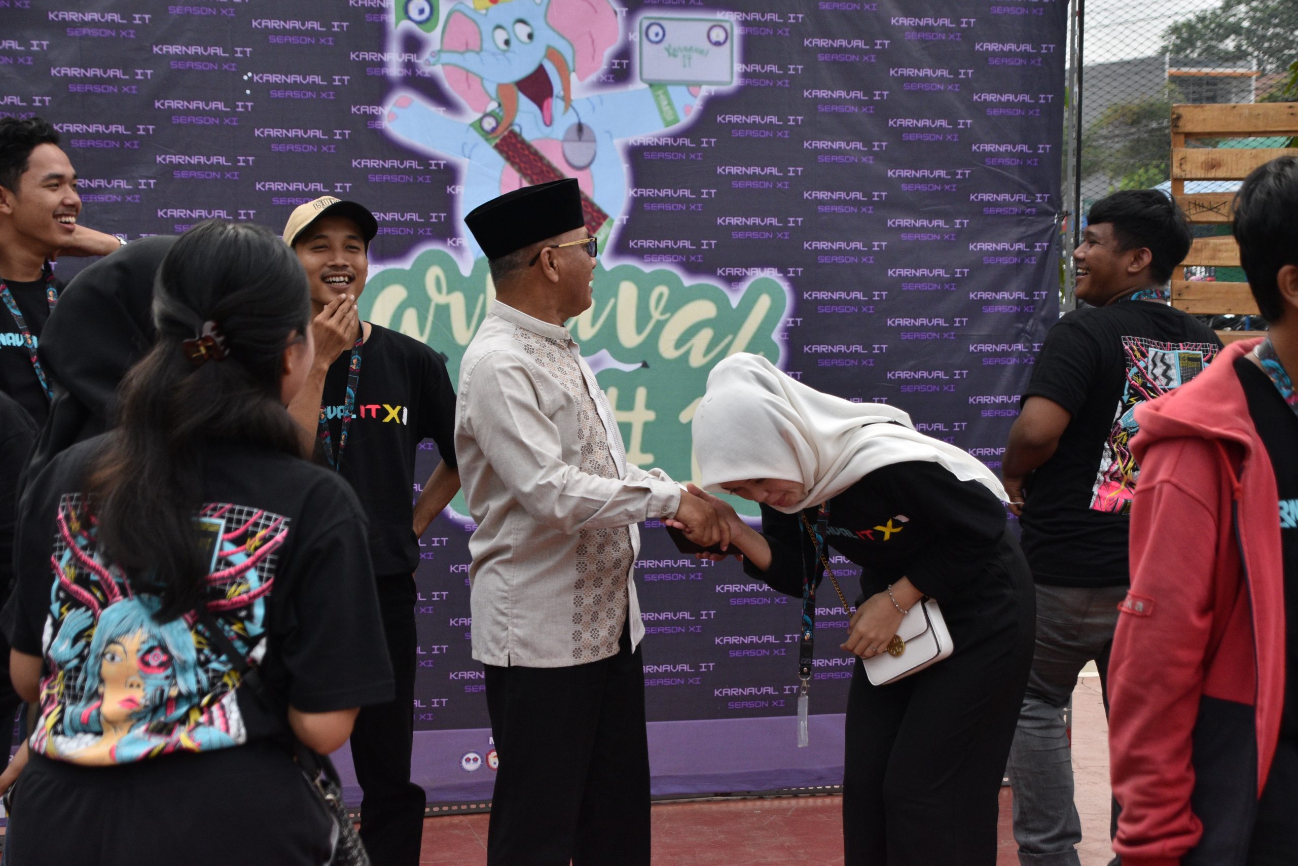 Wakil Wali Kota Kunjungi Mahasiswa Asal Metro di Darmajaya Wakil Wali Kota Kunjungi Mahasiswa Asal Metro di Darmajaya
