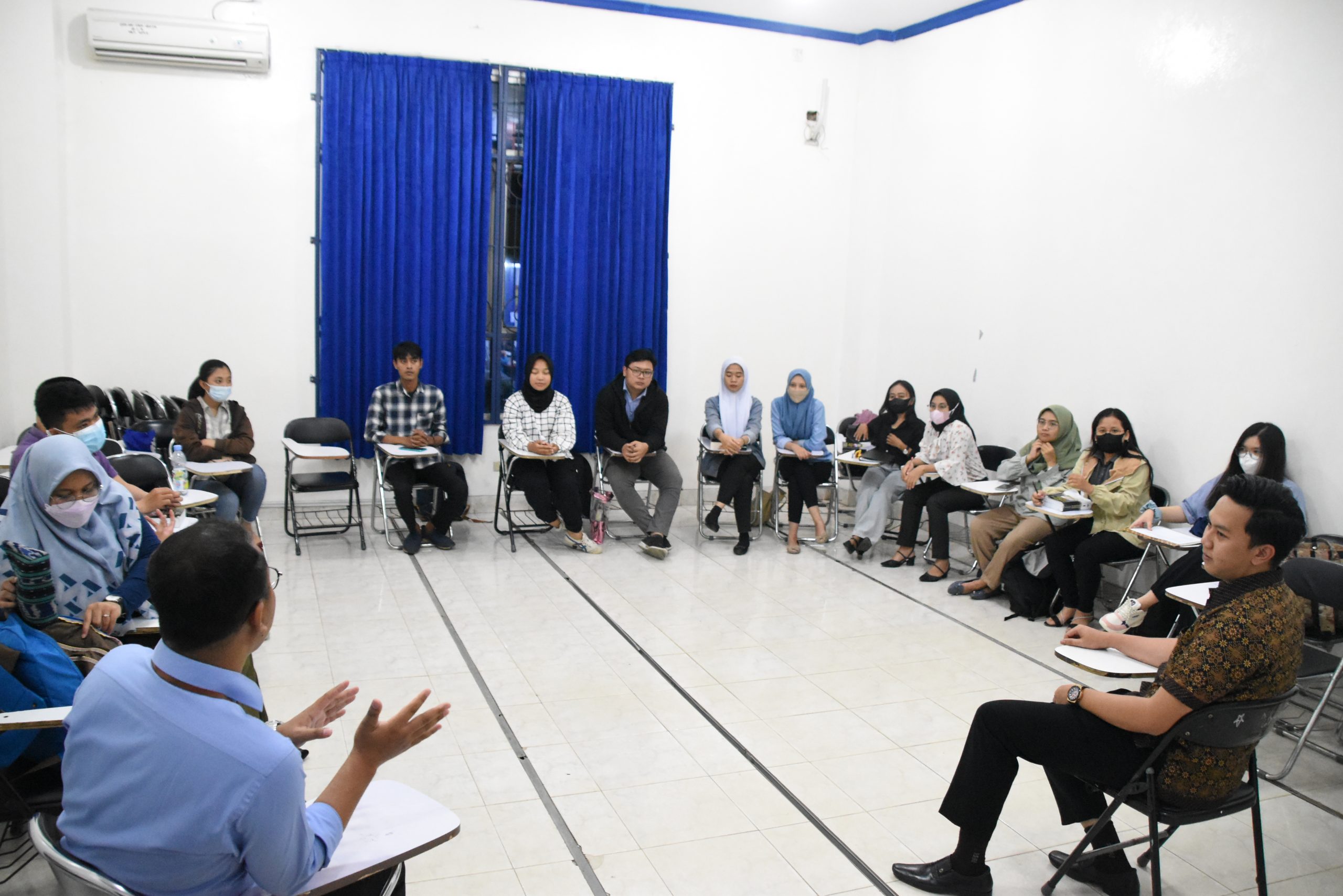Langsung Praktik, Prodi Akuntansi IIB Darmajaya Hadirkan Praktisi dalam Kelas Langsung Praktik, Prodi Akuntansi IIB Darmajaya Hadirkan Praktisi dalam Kelas
