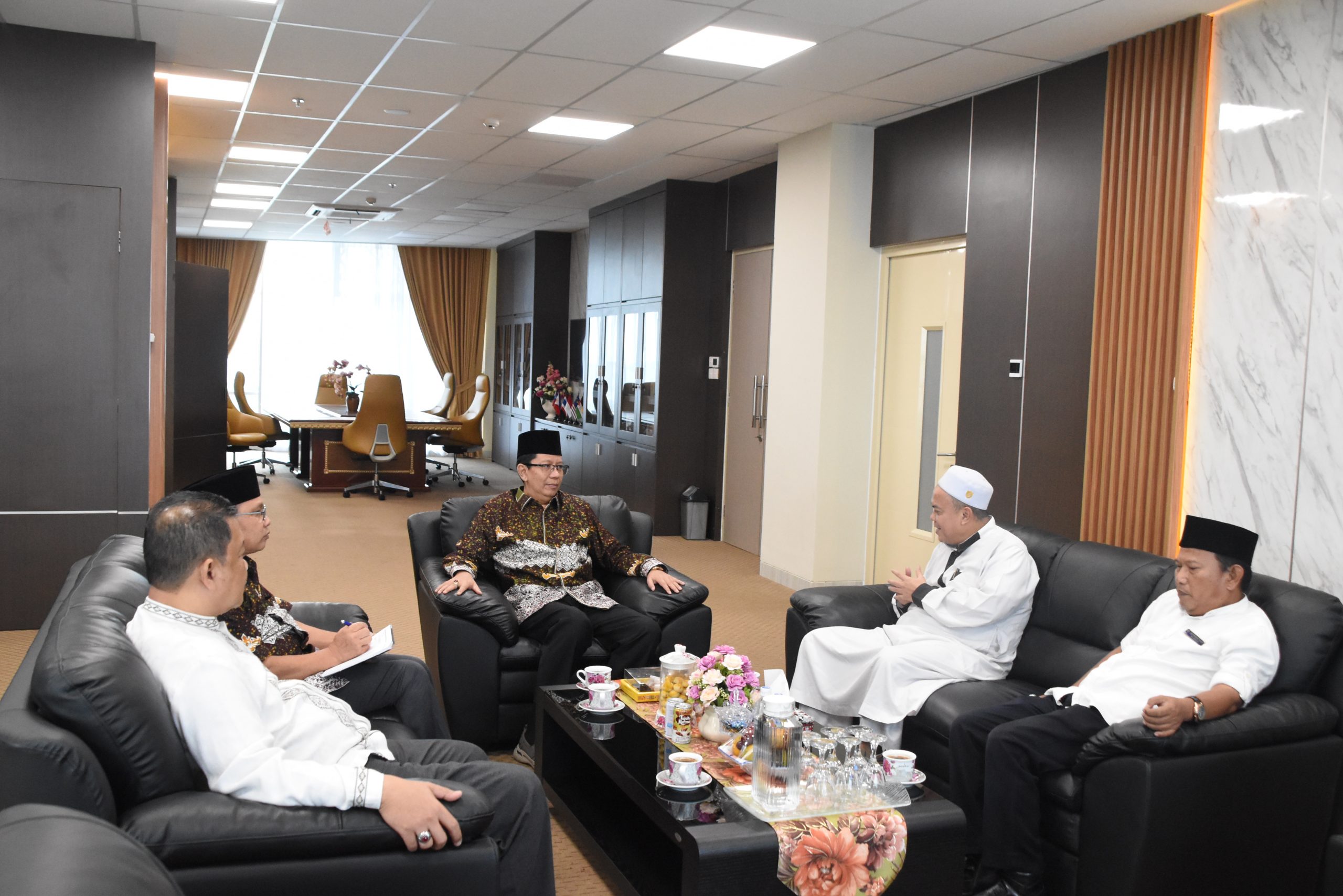 IIB Darmajaya—UIN Raden Intan Lampung Siap Kolaborasi Tri Darma dan Kemahasiswaan Perguruan Tinggi IIB Darmajaya—UIN Raden Intan Lampung Siap Kolaborasi Tri Darma dan Kemahasiswaan Perguruan Tinggi