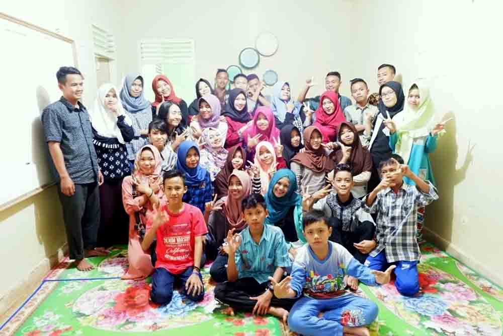 PIK-M Sehati Darmajaya Sosialisasi Triad KRR di Panti Asuhan PIK-M Sehati Darmajaya Sosialisasi Triad KRR di Panti Asuhan