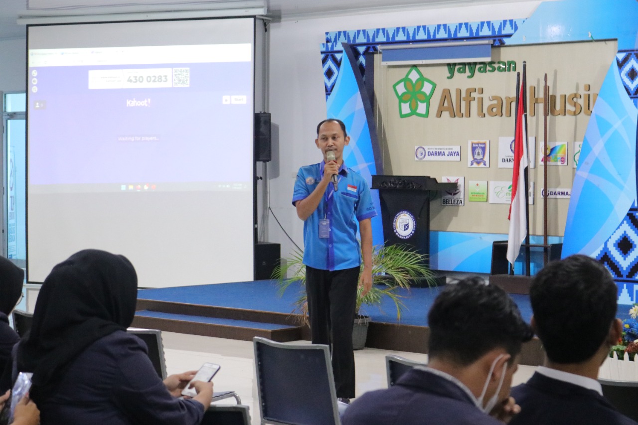 Ratusan Peserta PKPM Ikuti Pelatihan Aplikatif Penggunaan Media Sosial dan Optimalisasi Aplikasi Digital Ratusan Peserta PKPM Ikuti Pelatihan Aplikatif Penggunaan Media Sosial dan Optimalisasi Aplikasi Digital