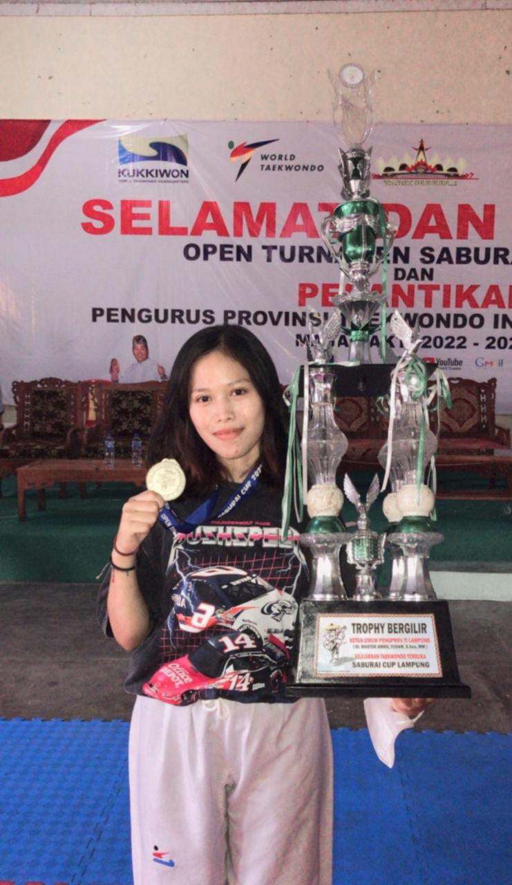 Mahasiswi Prodi Akuntansi Kampus The Best ini Juara Taekwondo Tingkat Provinsi Mahasiswi Prodi Akuntansi Kampus The Best ini Juara Taekwondo Tingkat Provinsi