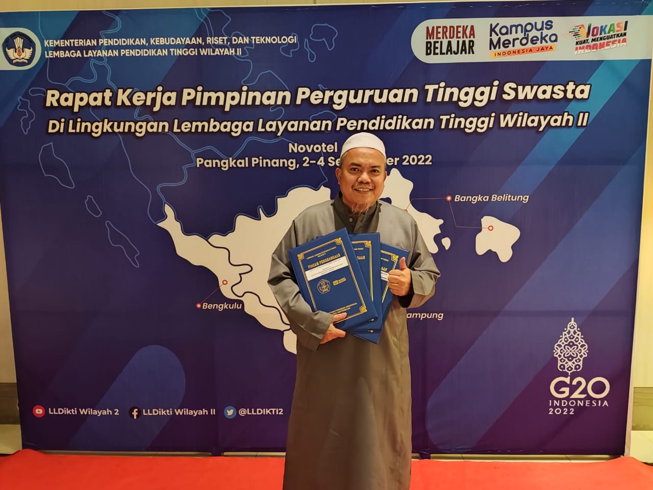 IIB Darmajaya Raih Tiga Penghargaan dari LLDikti Wilayah II IIB Darmajaya Raih Tiga Penghargaan dari LLDikti Wilayah II