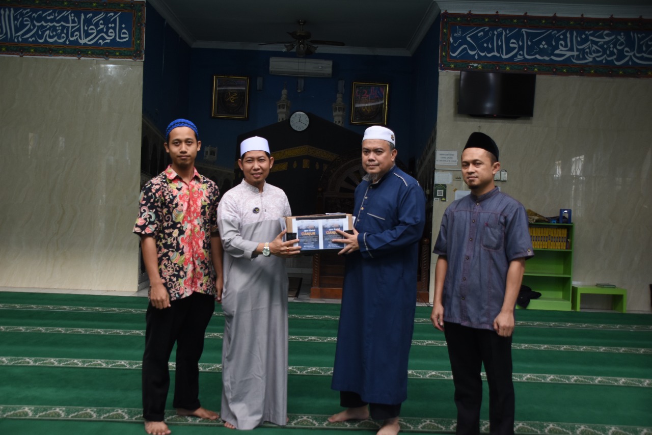 Lazis Darmajaya dan BEM Kampus The Best Bergerak Galang Dana Korban Gempa Cianjur Lazis Darmajaya dan BEM Kampus The Best Bergerak Galang Dana Korban Gempa Cianjur