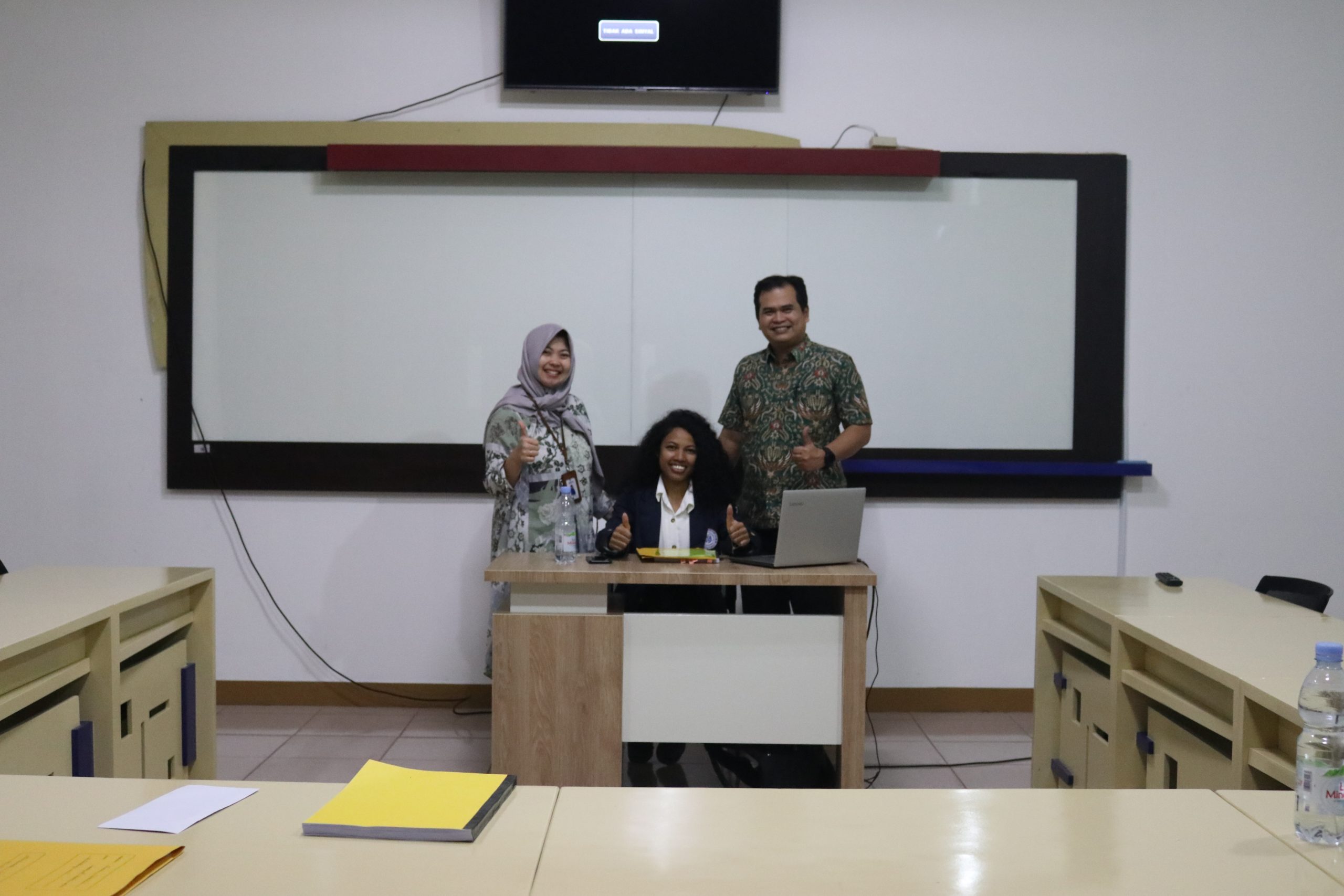 Sah! Mahasiswi Asal Madagaskar ini Sandang Gelar Sarjana di IIB Darmajaya Sah! Mahasiswi Asal Madagaskar ini Sandang Gelar Sarjana di IIB Darmajaya