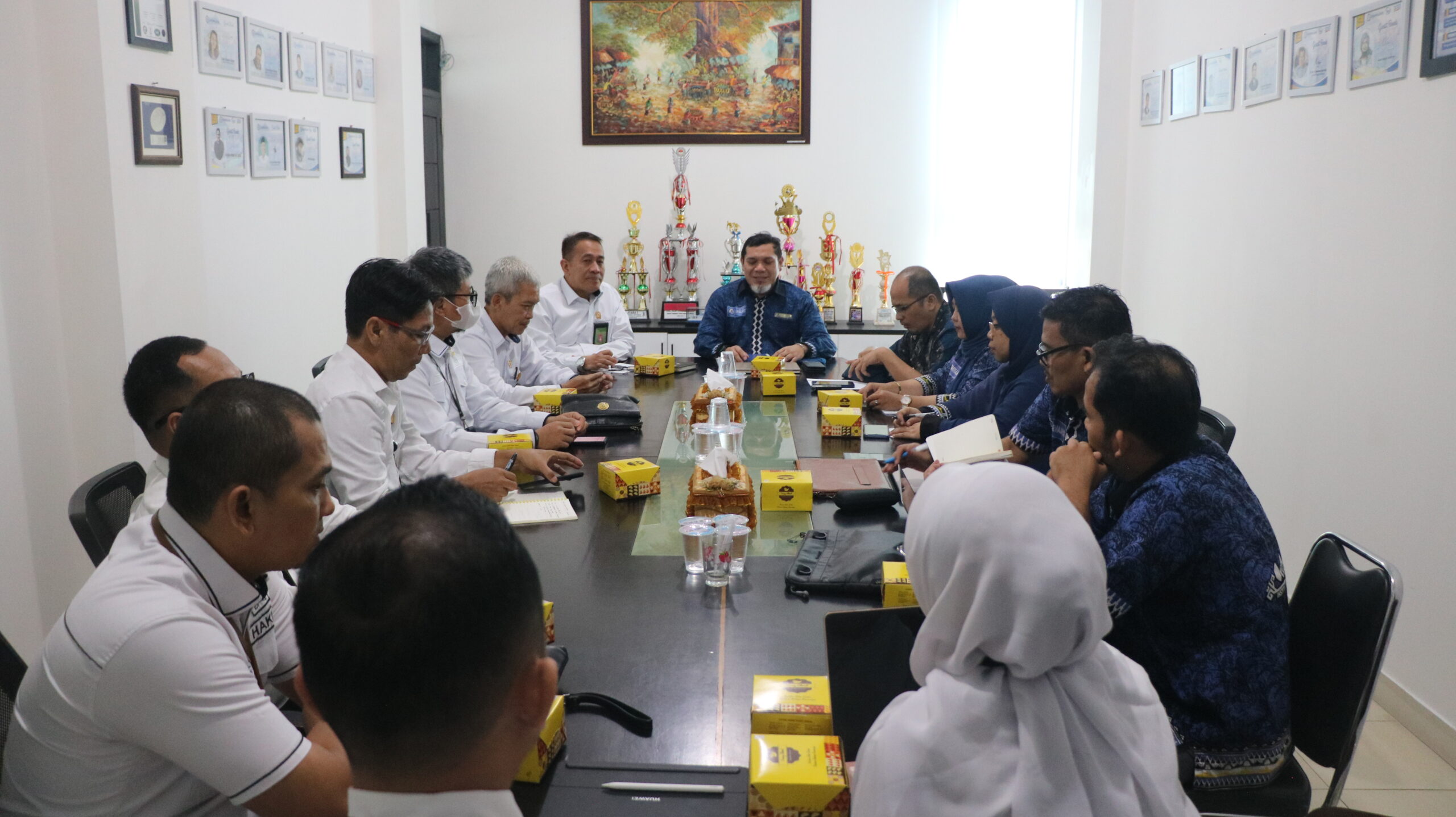 Pengadilan Negeri Tanjung Karang dan IIB Darmajaya Kolaborasi Wujudkan Inovasi Pelayanan Peradilan Berbasis Teknologi Pengadilan Negeri Tanjung Karang dan IIB Darmajaya Kolaborasi Wujudkan Inovasi Pelayanan Peradilan Berbasis Teknologi